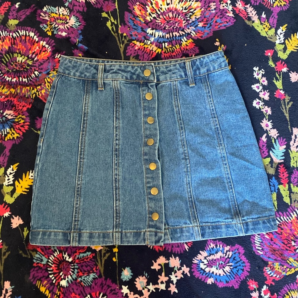 Forever 21 Light Wash Denim Skirt